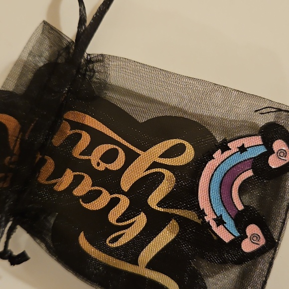 Handmade LGBTQ+ Enamel Pin 1" Trans Rainbow Pop Pin Heart Pink Purple and blue - Picture 13 of 17